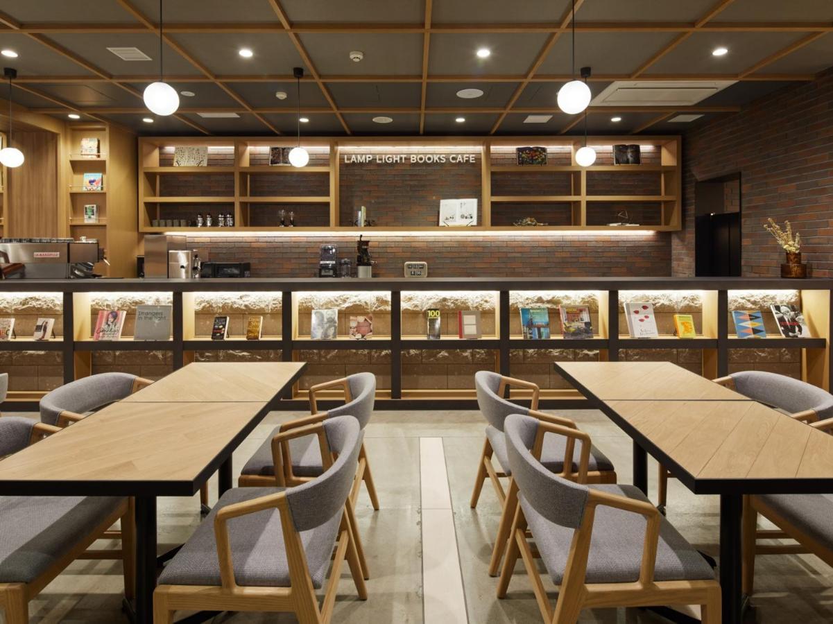 Lamp Light Books Hotel Sapporo Exterior foto