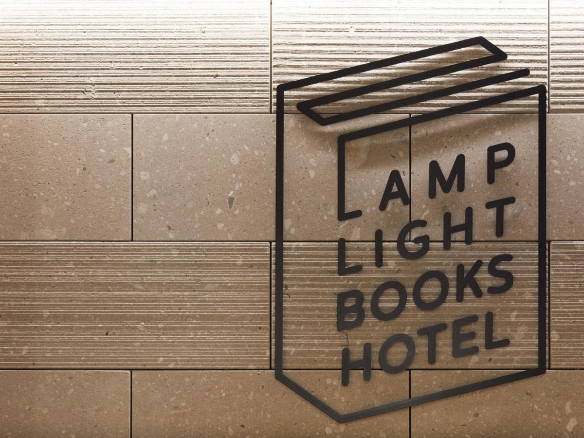 Lamp Light Books Hotel Sapporo Exterior foto